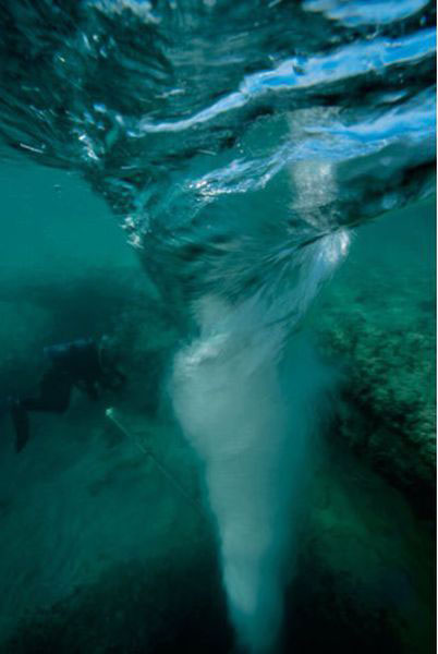 Những hang động kỳ thú dưới đáy biển Bahamas, Du lịch, du lich, du lich viet nam, du lich the gioi, du lich 2012, kinh nghiem du lich, du lich chau au, du lich chau a, kham pha the gioi, dia diem du lich