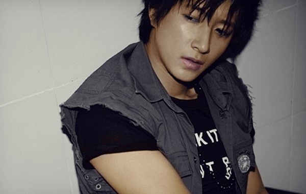 Fan đau lòng khi Han Geng chia sẻ lí do rời Super Junior 2