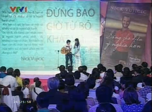 Nick Vujicic: &quot;Tôi cũng muốn người Việt Nam hãy tự giúp đỡ người Việt Nam&quot; 21