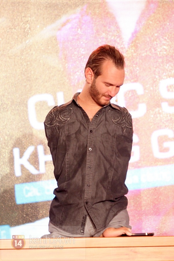 Nick Vujicic: &quot;Tôi cũng muốn người Việt Nam hãy tự giúp đỡ người Việt Nam&quot; 16