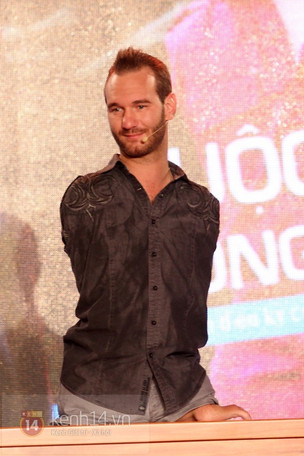 Nick Vujicic: &quot;Tôi cũng muốn người Việt Nam hãy tự giúp đỡ người Việt Nam&quot; 17