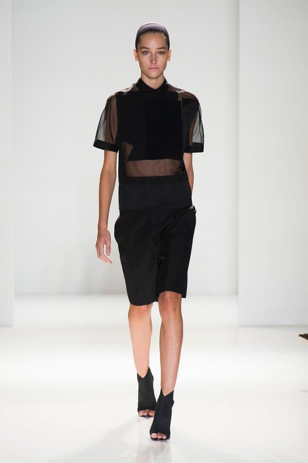 Victoria Beckham trình làng BST mới tại New York Fashion Week 2014 14